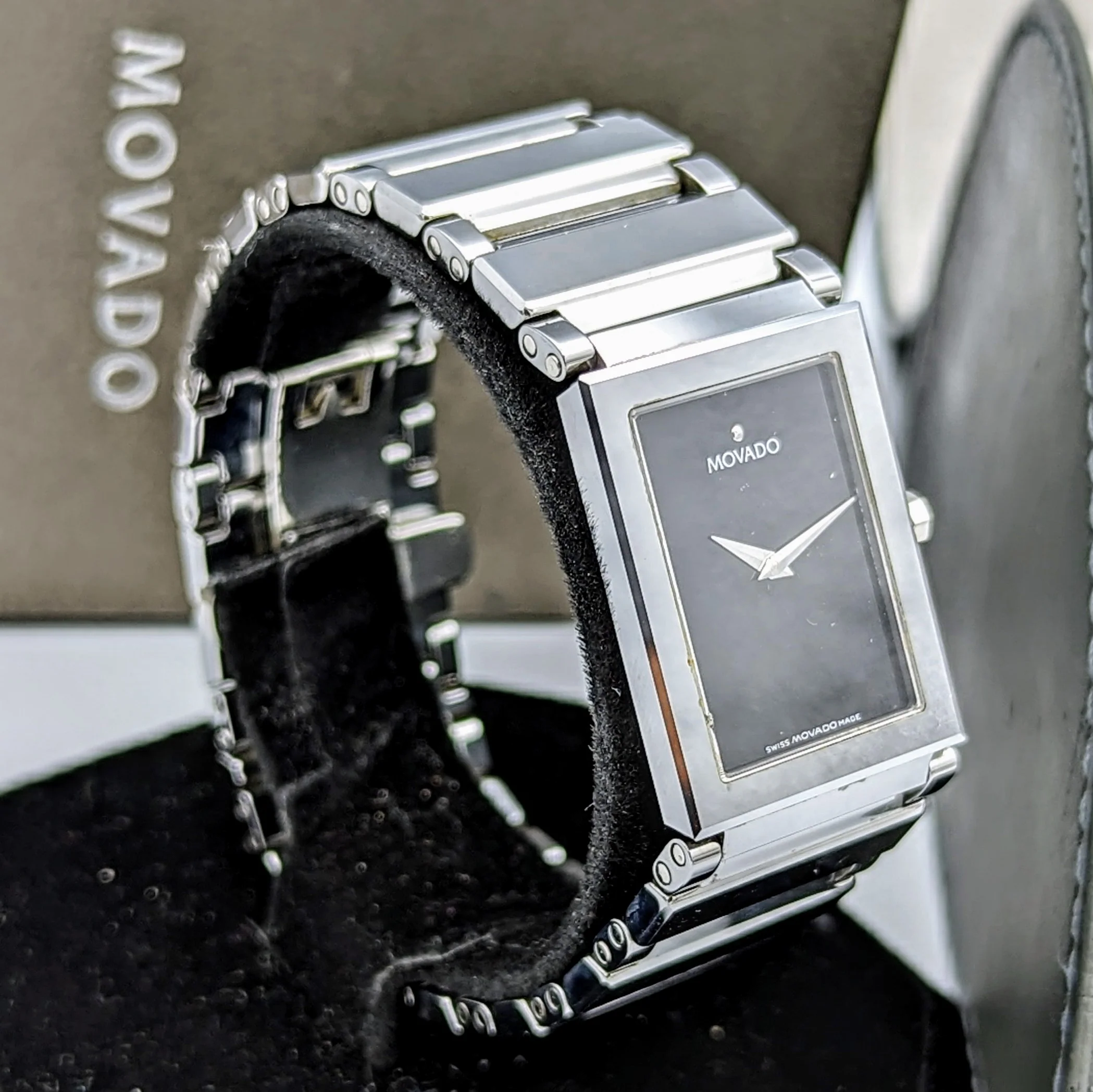 MOVADO Valor Tungsten Watch Ref. 89C11432 Swiss Wristwatch In BOX! - Image 4